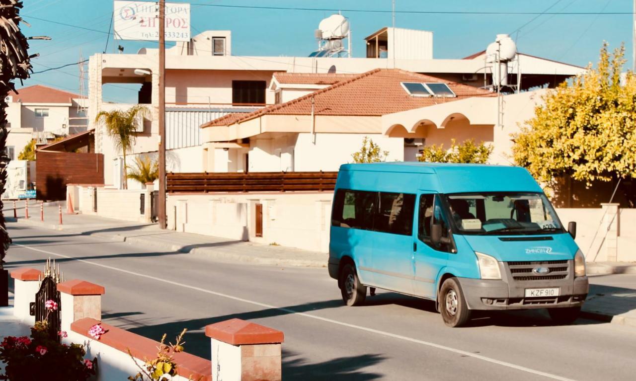 Ithaca Villa Larnaca Bagian luar foto