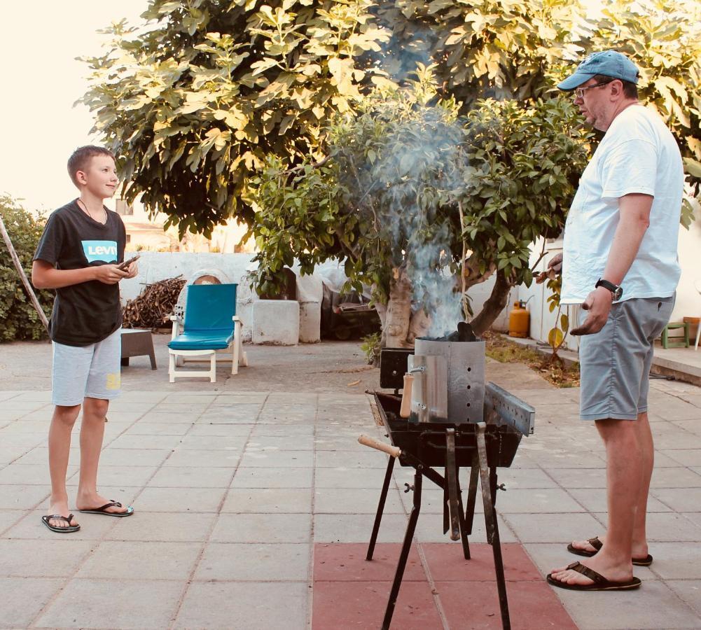 Ithaca Villa Larnaca Bagian luar foto